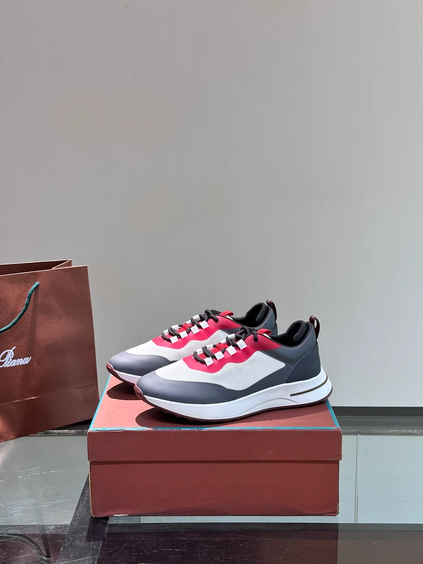 Men's Men's Shoes 💰p560 "Loro Men's Shoes 💰piana" niche Loro classic jogging shoes, men's lace-up casual shoes and sneakers, high-quality lightweight and comfortable fabrics, suitable for outdoor leisure, the color scheme is young and energetic, and it looks great with sportswear or casual suits! Size: 39-45 (46 customized)